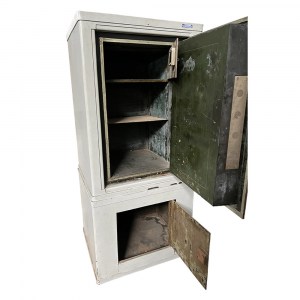 coffre_fort_armoire_porte_ouverte_serrure_cle